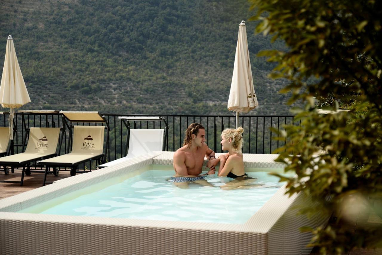 Vytae Spa & Resort Vallecorsa Exterior photo